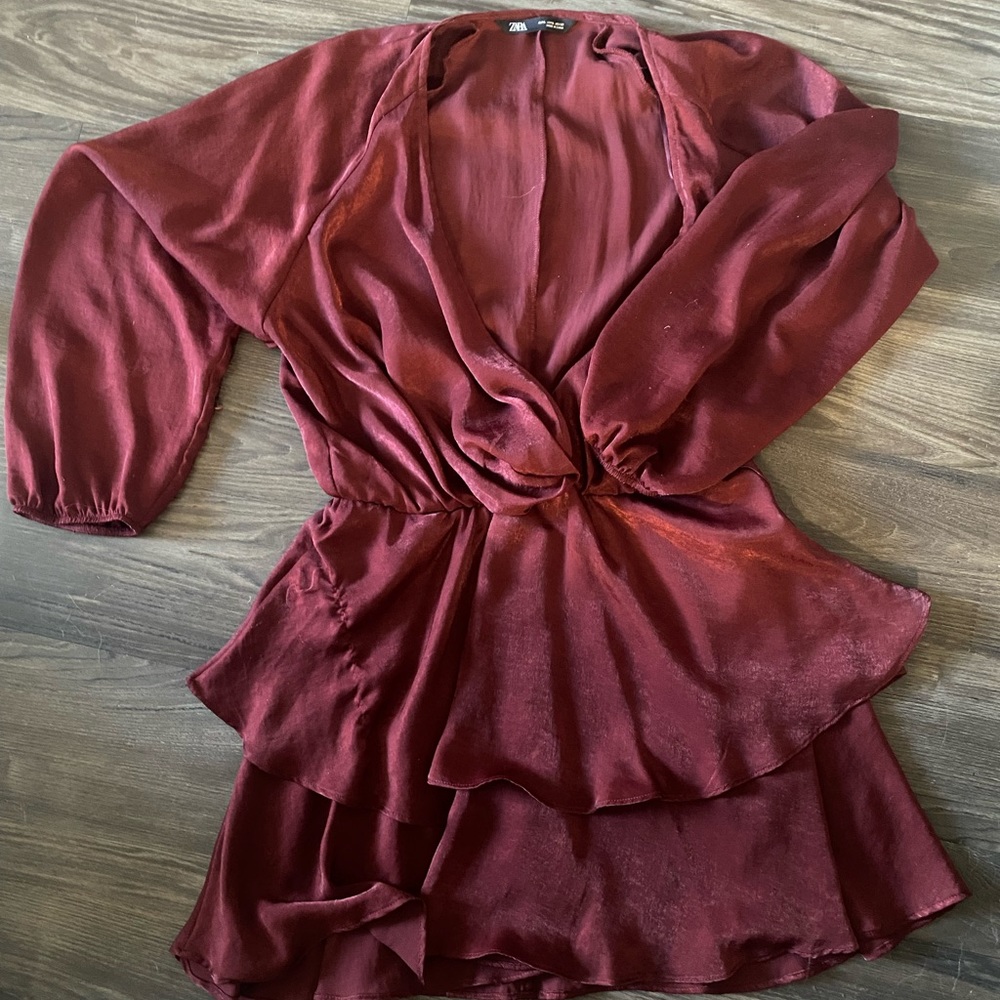 maroon silky zara long sleeve mini dress size L